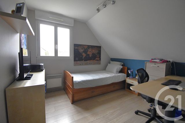 maison à vendre - 6 pièces - 155.0 m2 - BONCHAMP LES LAVAL - 53 - PAYS-DE-LOIRE - Century 21 Dréano Immobilier