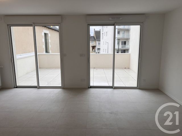 Afficher la photo en grand Appartement T4 à louer - 4 pièces - 94.74 m2 - LAVAL - 53 - PAYS-DE-LOIRE - Century 21 Dréano Immobilier