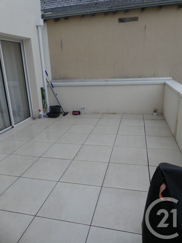 Afficher la photo en grand Appartement T4 à louer - 4 pièces - 94.74 m2 - LAVAL - 53 - PAYS-DE-LOIRE - Century 21 Dréano Immobilier
