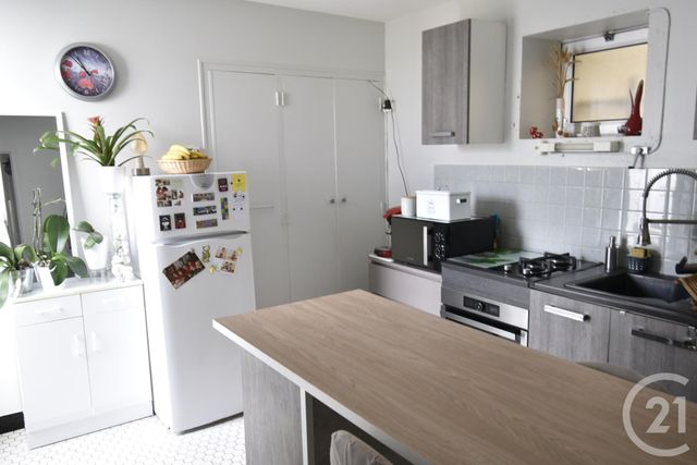 Afficher la photo en grand maison à louer - 3 pièces - 81.05 m2 - EVRON - 53 - PAYS-DE-LOIRE - Century 21 Dréano Immobilier