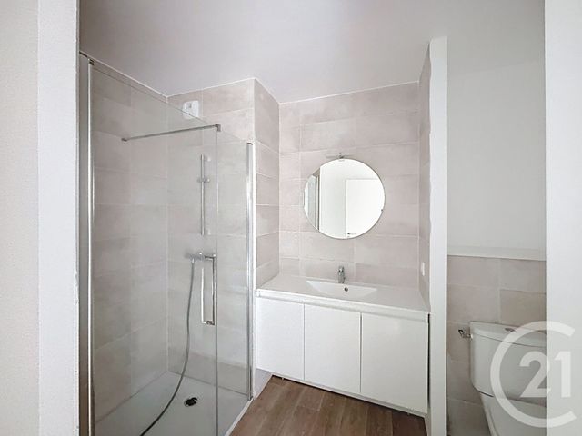 Appartement T3 à vendre - 4 pièces - 65.0 m2 - LAVAL - 53 - PAYS-DE-LOIRE - Century 21 Dréano Immobilier