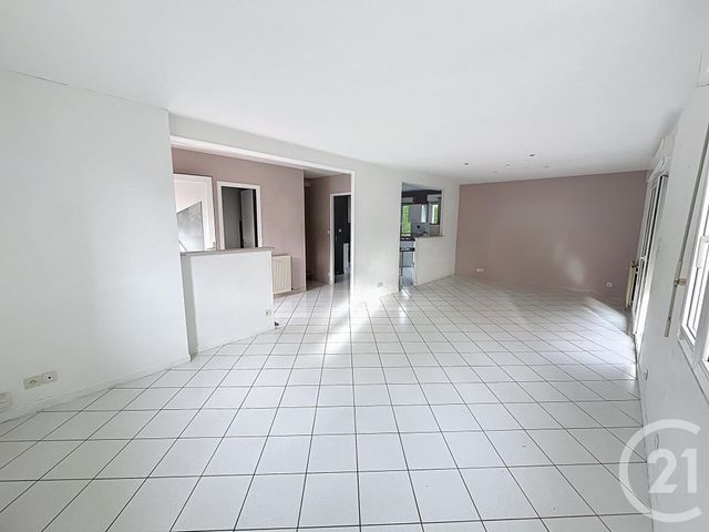 maison à vendre - 5 pièces - 105.0 m2 - ST BERTHEVIN - 53 - PAYS-DE-LOIRE - Century 21 Dréano Immobilier