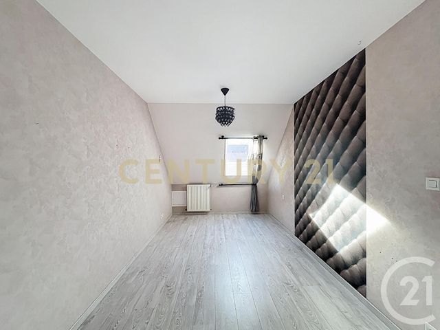 maison à vendre - 5 pièces - 105.0 m2 - ST BERTHEVIN - 53 - PAYS-DE-LOIRE - Century 21 Dréano Immobilier