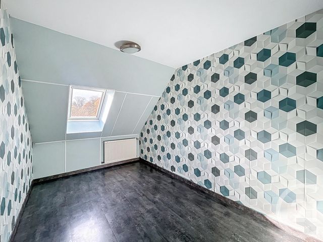 maison à vendre - 5 pièces - 105.0 m2 - ST BERTHEVIN - 53 - PAYS-DE-LOIRE - Century 21 Dréano Immobilier