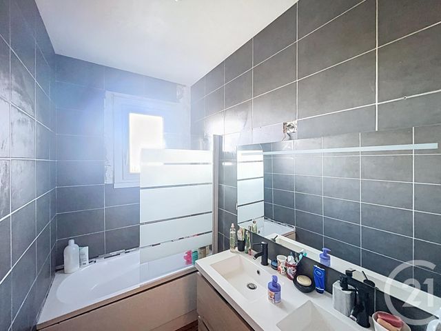 maison à vendre - 5 pièces - 108.0 m2 - LAUNAY VILLIERS - 53 - PAYS-DE-LOIRE - Century 21 Dréano Immobilier