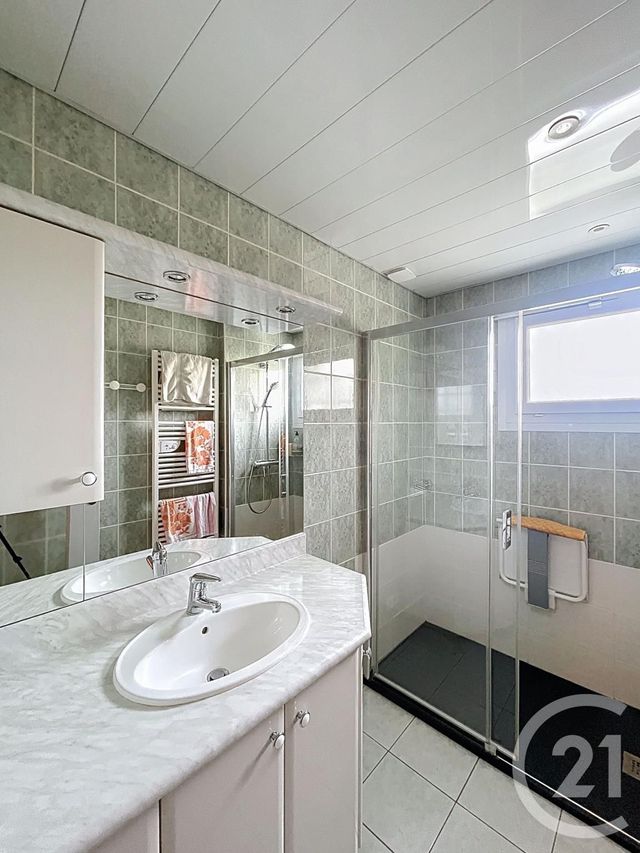 maison à vendre - 5 pièces - 90.0 m2 - LAVAL - 53 - PAYS-DE-LOIRE - Century 21 Dréano Immobilier