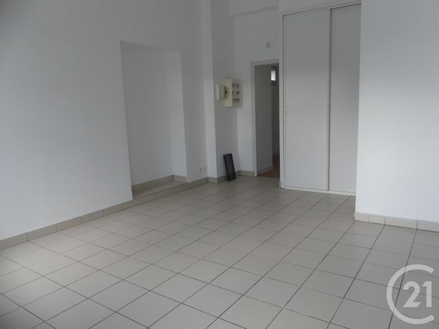 Appartement F2 à louer - 2 pièces - 31.73 m2 - LAVAL - 53 - PAYS-DE-LOIRE - Century 21 Dréano Immobilier