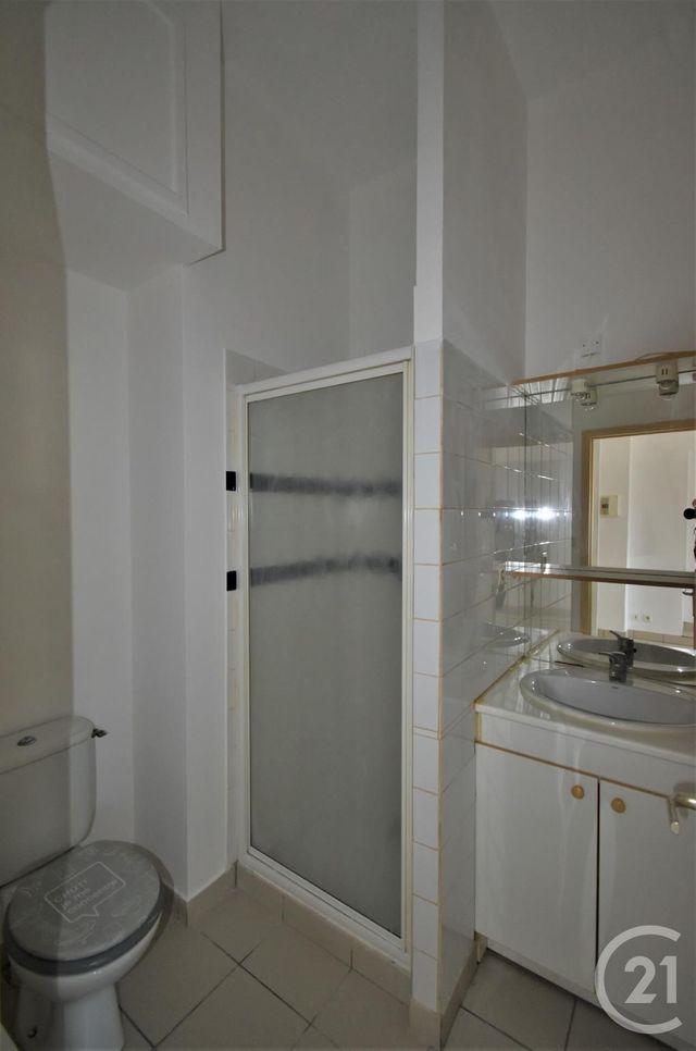 Appartement F2 à louer - 2 pièces - 31.73 m2 - LAVAL - 53 - PAYS-DE-LOIRE - Century 21 Dréano Immobilier