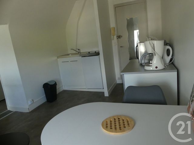 Appartement F2 à louer - 2 pièces - 25.31 m2 - LAVAL - 53 - PAYS-DE-LOIRE - Century 21 Dréano Immobilier