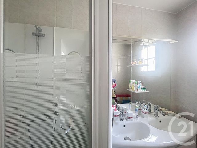 maison à vendre - 5 pièces - 89.3 m2 - QUELAINES ST GAULT - 53 - PAYS-DE-LOIRE - Century 21 Dréano Immobilier