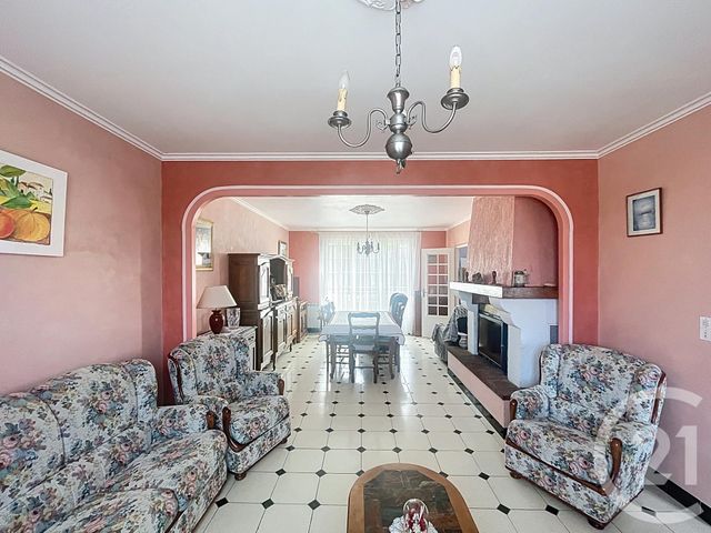 Maison à vendre QUELAINES ST GAULT