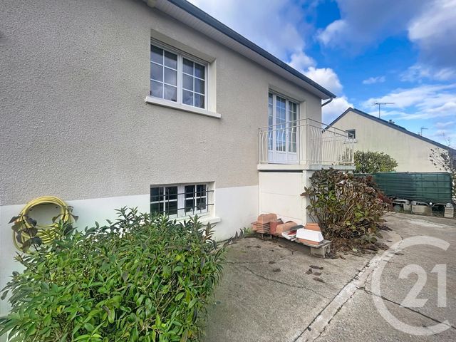 maison à vendre - 5 pièces - 89.3 m2 - QUELAINES ST GAULT - 53 - PAYS-DE-LOIRE - Century 21 Dréano Immobilier