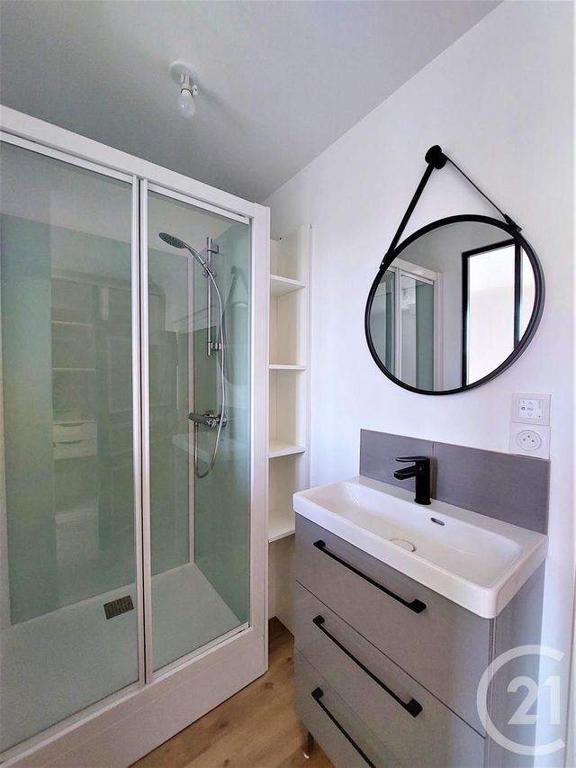 Appartement T2 à louer - 2 pièces - 36.18 m2 - LAVAL - 53 - PAYS-DE-LOIRE - Century 21 Dréano Immobilier