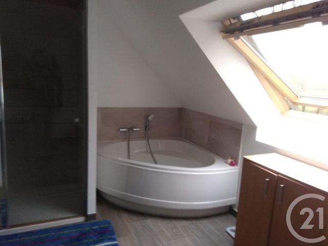 maison à louer - 6 pièces - 105.71 m2 - CHANGE - 53 - PAYS-DE-LOIRE - Century 21 Dréano Immobilier