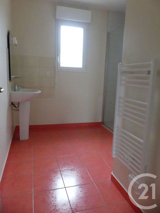 maison à louer - 4 pièces - 83.05 m2 - CHANGE - 53 - PAYS-DE-LOIRE - Century 21 Dréano Immobilier