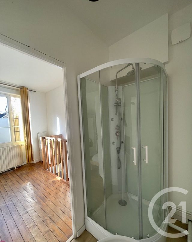 Appartement F2 à louer - 2 pièces - 30.06 m2 - LAVAL - 53 - PAYS-DE-LOIRE - Century 21 Dréano Immobilier