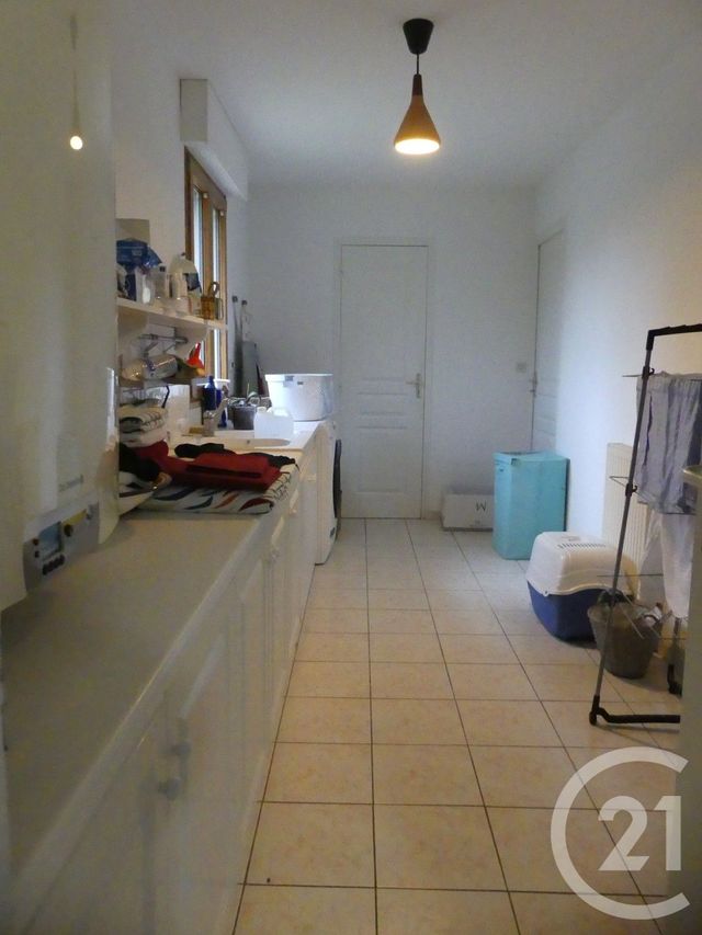 maison à louer - 5 pièces - 163.9 m2 - MOULAY - 53 - PAYS-DE-LOIRE - Century 21 Dréano Immobilier