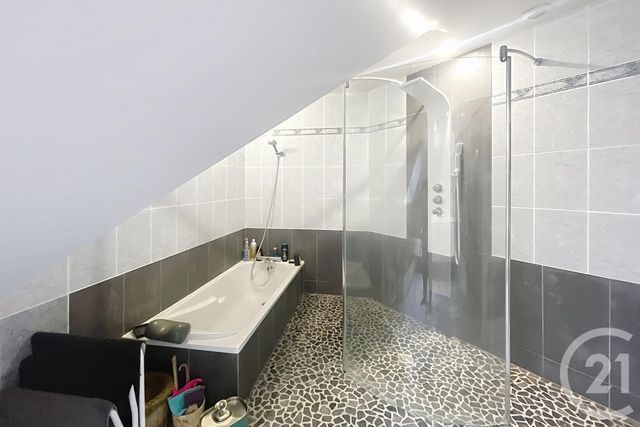 maison à vendre - 10 pièces - 247.49 m2 - CONTEST - 53 - PAYS-DE-LOIRE - Century 21 Dréano Immobilier