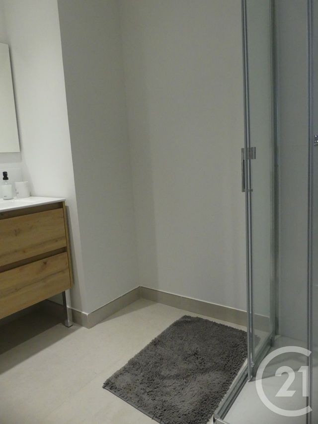 Appartement T1 à louer - 2 pièces - 34.72 m2 - LAVAL - 53 - PAYS-DE-LOIRE - Century 21 Dréano Immobilier