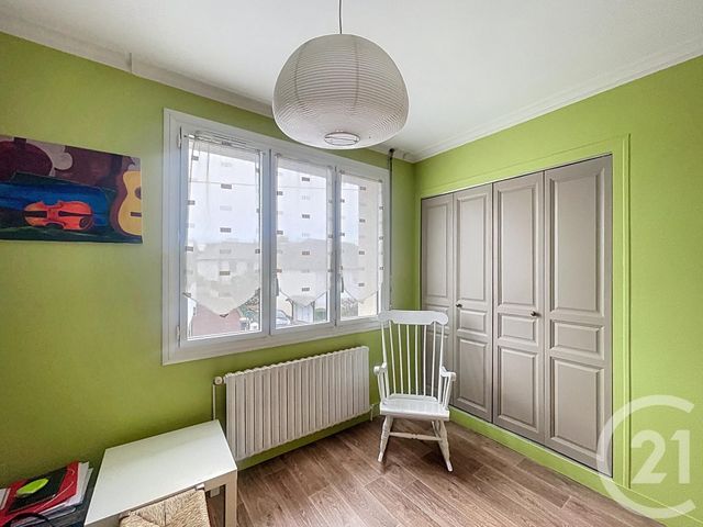 maison à vendre - 7 pièces - 151.0 m2 - LAVAL - 53 - PAYS-DE-LOIRE - Century 21 Dréano Immobilier