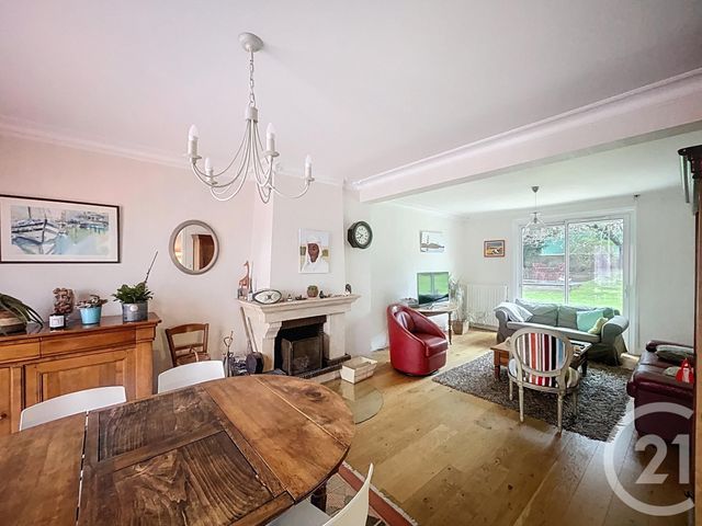 maison à vendre - 7 pièces - 151.0 m2 - LAVAL - 53 - PAYS-DE-LOIRE - Century 21 Dréano Immobilier