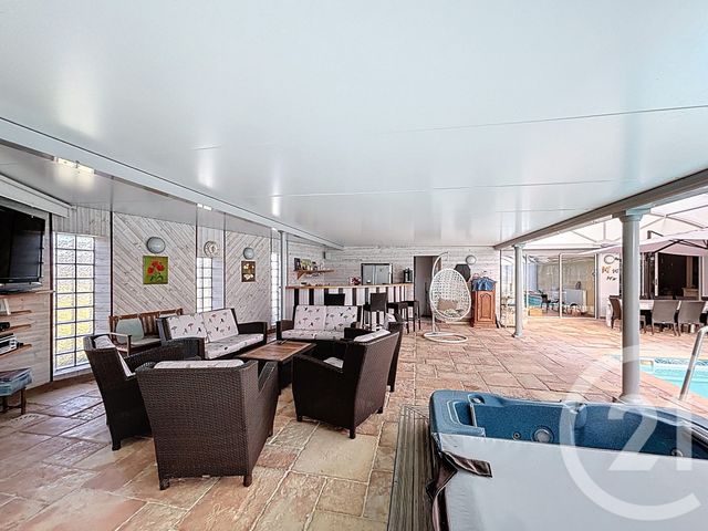 maison à vendre - 8 pièces - 362.0 m2 - MONTSURS ST CENERE - 53 - PAYS-DE-LOIRE - Century 21 Dréano Immobilier