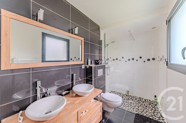 maison à vendre - 7 pièces - 331.88 m2 - BONCHAMP LES LAVAL - 53 - PAYS-DE-LOIRE - Century 21 Dréano Immobilier