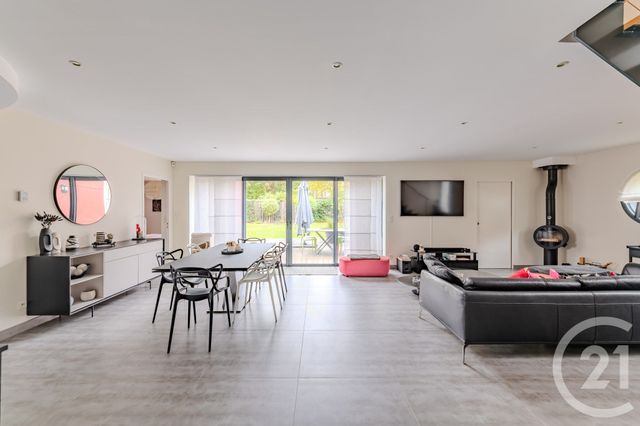 maison à vendre - 7 pièces - 331.88 m2 - BONCHAMP LES LAVAL - 53 - PAYS-DE-LOIRE - Century 21 Dréano Immobilier