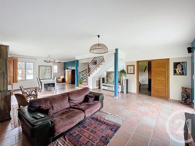 maison à vendre - 7 pièces - 180.71 m2 - MONTIGNE LE BRILLANT - 53 - PAYS-DE-LOIRE - Century 21 Dréano Immobilier