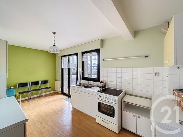 Appartement F3 à vendre - 4 pièces - 91.24 m2 - LAVAL - 53 - PAYS-DE-LOIRE - Century 21 Dréano Immobilier