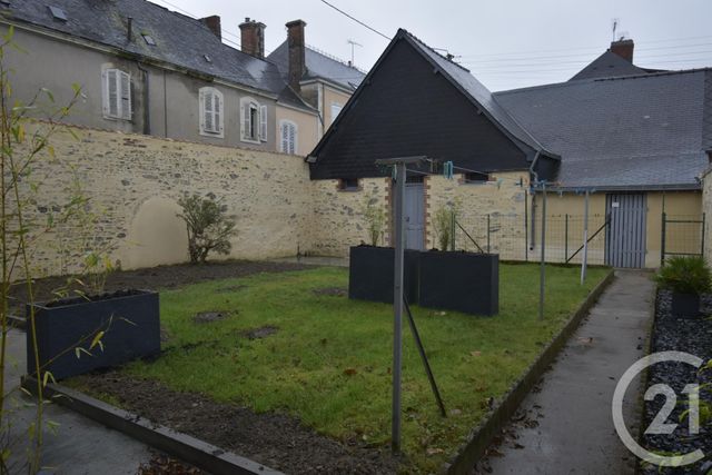 Appartement F3 à louer - 3 pièces - 73.16 m2 - CRAON - 53 - PAYS-DE-LOIRE - Century 21 Dréano Immobilier