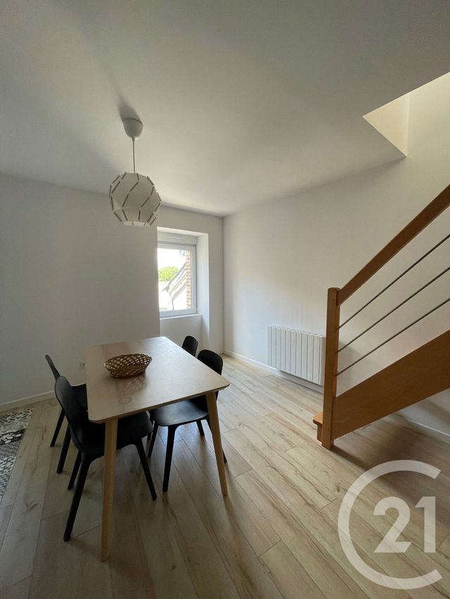 Appartement T2 à louer - 2 pièces - 48.0 m2 - ST BERTHEVIN - 53 - PAYS-DE-LOIRE - Century 21 Dréano Immobilier