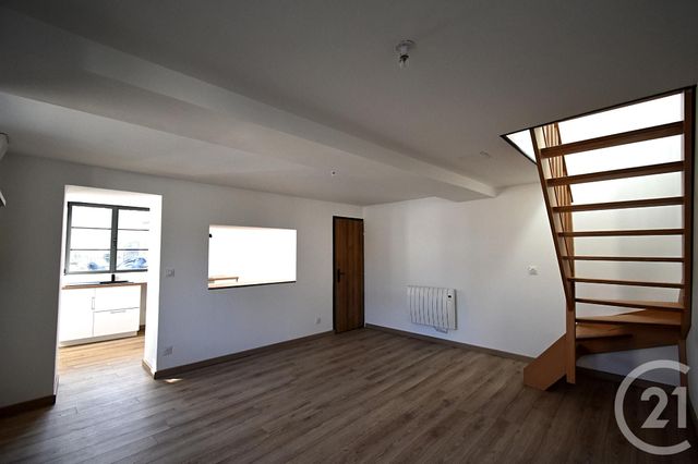 maison à louer - 2 pièces - 42.42 m2 - NUILLE SUR VICOIN - 53 - PAYS-DE-LOIRE - Century 21 Dréano Immobilier