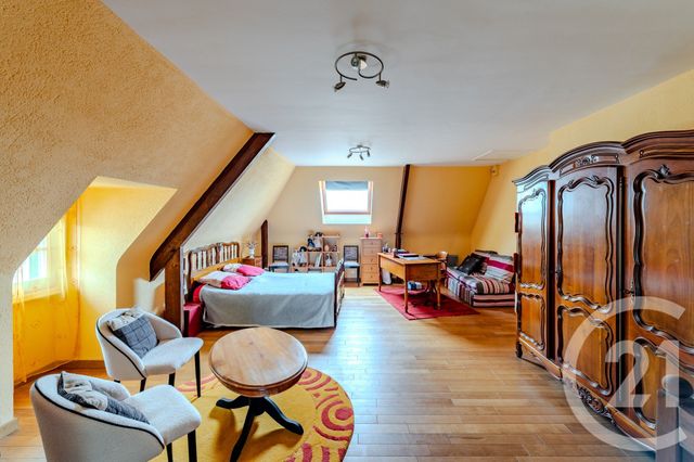 maison à vendre - 12 pièces - 238.0 m2 - ST BERTHEVIN - 53 - PAYS-DE-LOIRE - Century 21 Dréano Immobilier