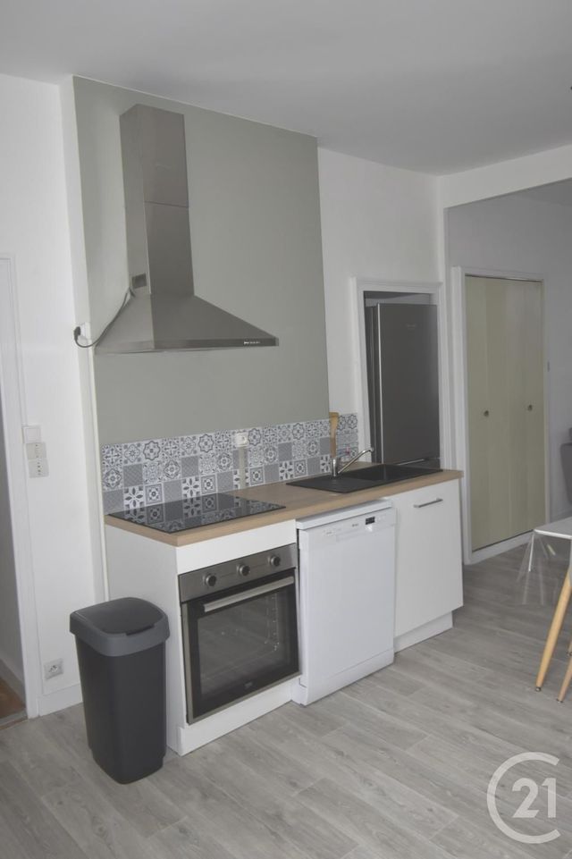 Appartement Chambre à louer - 5 pièces - 90.0 m2 - LAVAL - 53 - PAYS-DE-LOIRE - Century 21 Dréano Immobilier