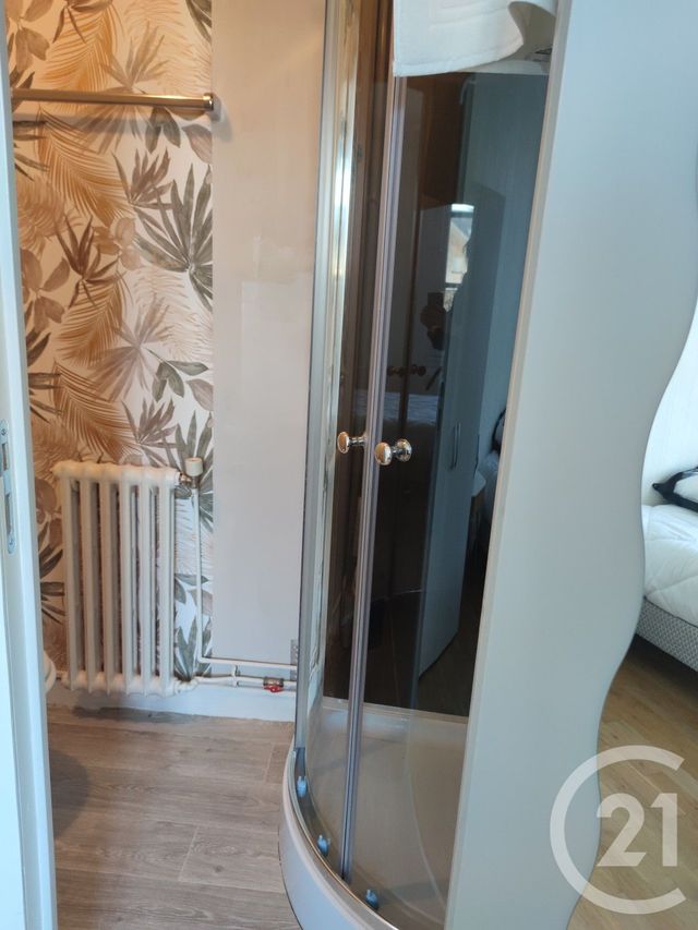 Appartement Chambre à louer - 5 pièces - 90.0 m2 - LAVAL - 53 - PAYS-DE-LOIRE - Century 21 Dréano Immobilier