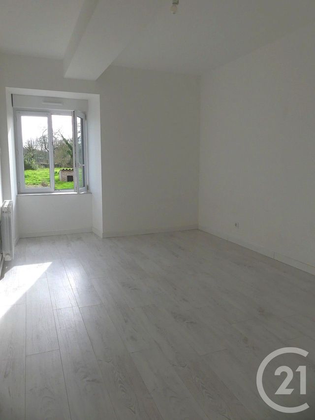 maison à louer - 4 pièces - 114.63 m2 - COSMES - 53 - PAYS-DE-LOIRE - Century 21 Dréano Immobilier