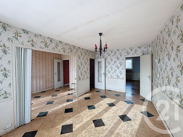 maison à vendre - 7 pièces - 140.0 m2 - NEUILLY LE VENDIN - 53 - PAYS-DE-LOIRE - Century 21 Dréano Immobilier