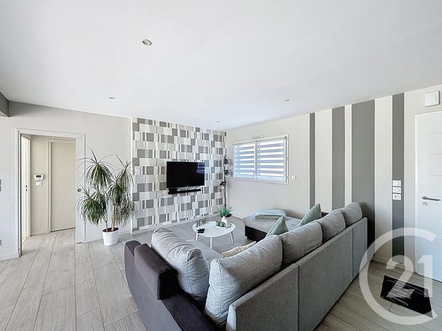 maison à vendre - 4 pièces - 111.4 m2 - BONCHAMP LES LAVAL - 53 - PAYS-DE-LOIRE - Century 21 Dréano Immobilier