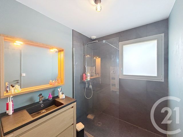 maison à vendre - 4 pièces - 111.4 m2 - BONCHAMP LES LAVAL - 53 - PAYS-DE-LOIRE - Century 21 Dréano Immobilier