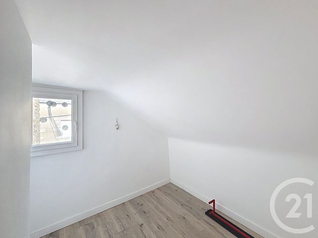 maison à vendre - 5 pièces - 115.67 m2 - MAYENNE - 53 - PAYS-DE-LOIRE - Century 21 Dréano Immobilier