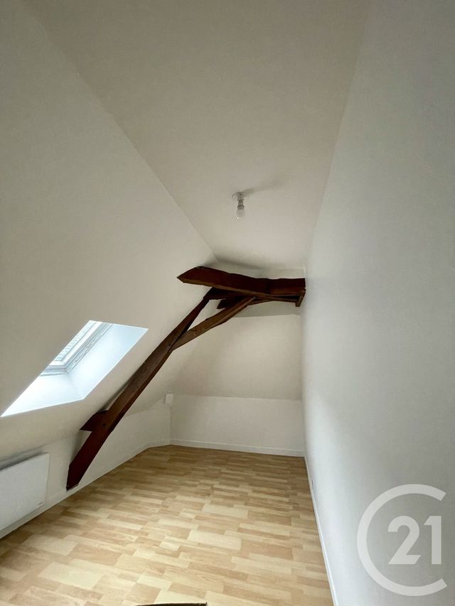 maison à louer - 4 pièces - 54.89 m2 - MESLAY DU MAINE - 53 - PAYS-DE-LOIRE - Century 21 Dréano Immobilier