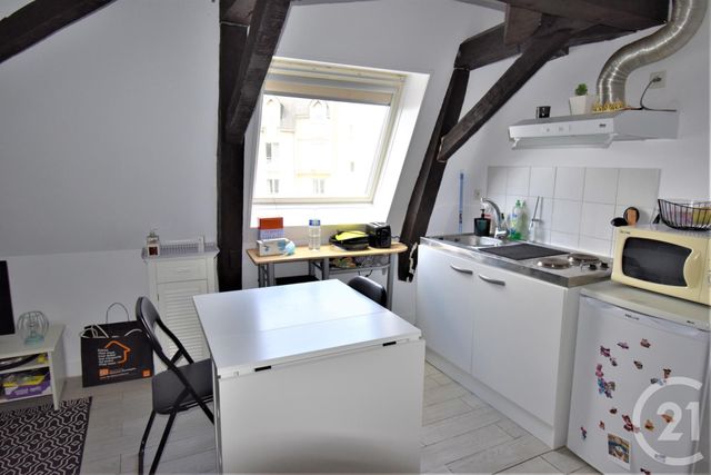 Appartement Studio à louer - 1 pièce - 18.32 m2 - LAVAL - 53 - PAYS-DE-LOIRE - Century 21 Dréano Immobilier