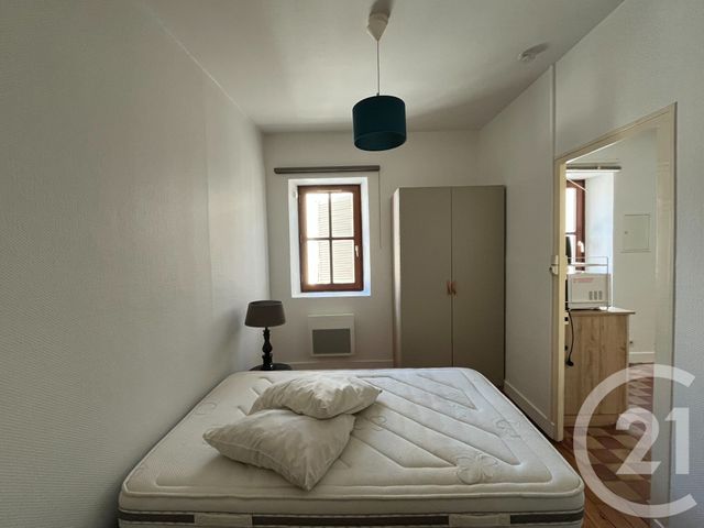 Appartement T2 à louer - 2 pièces - 30.0 m2 - LAVAL - 53 - PAYS-DE-LOIRE - Century 21 Dréano Immobilier