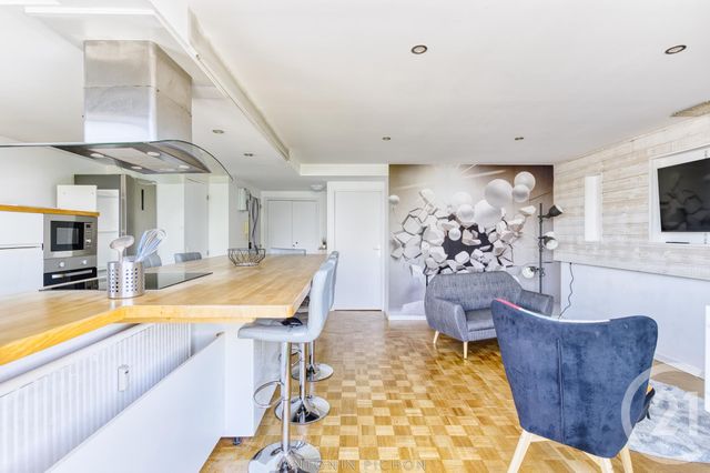 Appartement Chambre à louer - 5 pièces - 103.0 m2 - LAVAL - 53 - PAYS-DE-LOIRE - Century 21 Dréano Immobilier