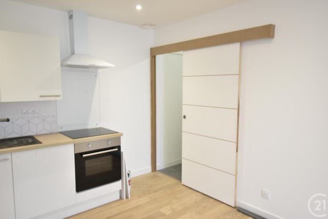 Appartement F2 à louer - 2 pièces - 34.73 m2 - ANDOUILLE - 53 - PAYS-DE-LOIRE - Century 21 Dréano Immobilier