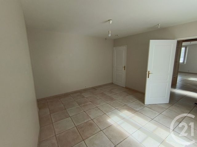 maison à vendre - 7 pièces - 181.8 m2 - ARGENTRE - 53 - PAYS-DE-LOIRE - Century 21 Dréano Immobilier