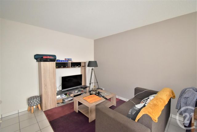 Appartement F2 à louer - 2 pièces - 51.97 m2 - LAVAL - 53 - PAYS-DE-LOIRE - Century 21 Dréano Immobilier