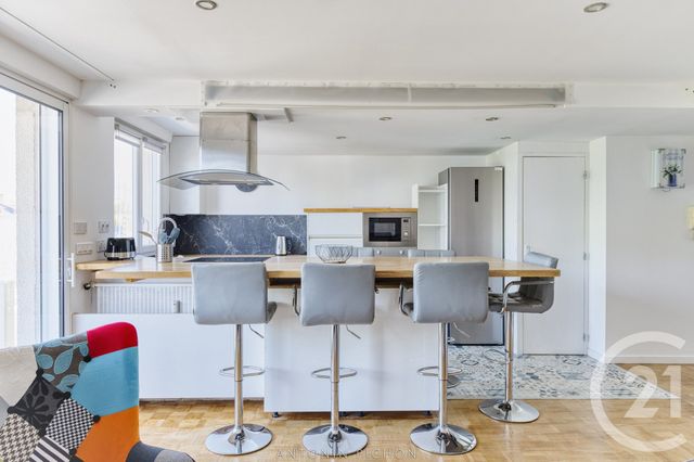 Appartement F5 à louer - 5 pièces - 103.0 m2 - LAVAL - 53 - PAYS-DE-LOIRE - Century 21 Dréano Immobilier