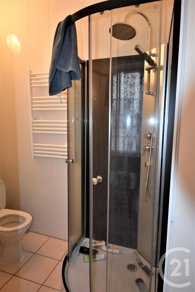 Appartement T2 à louer - 2 pièces - 25.51 m2 - LAVAL - 53 - PAYS-DE-LOIRE - Century 21 Dréano Immobilier